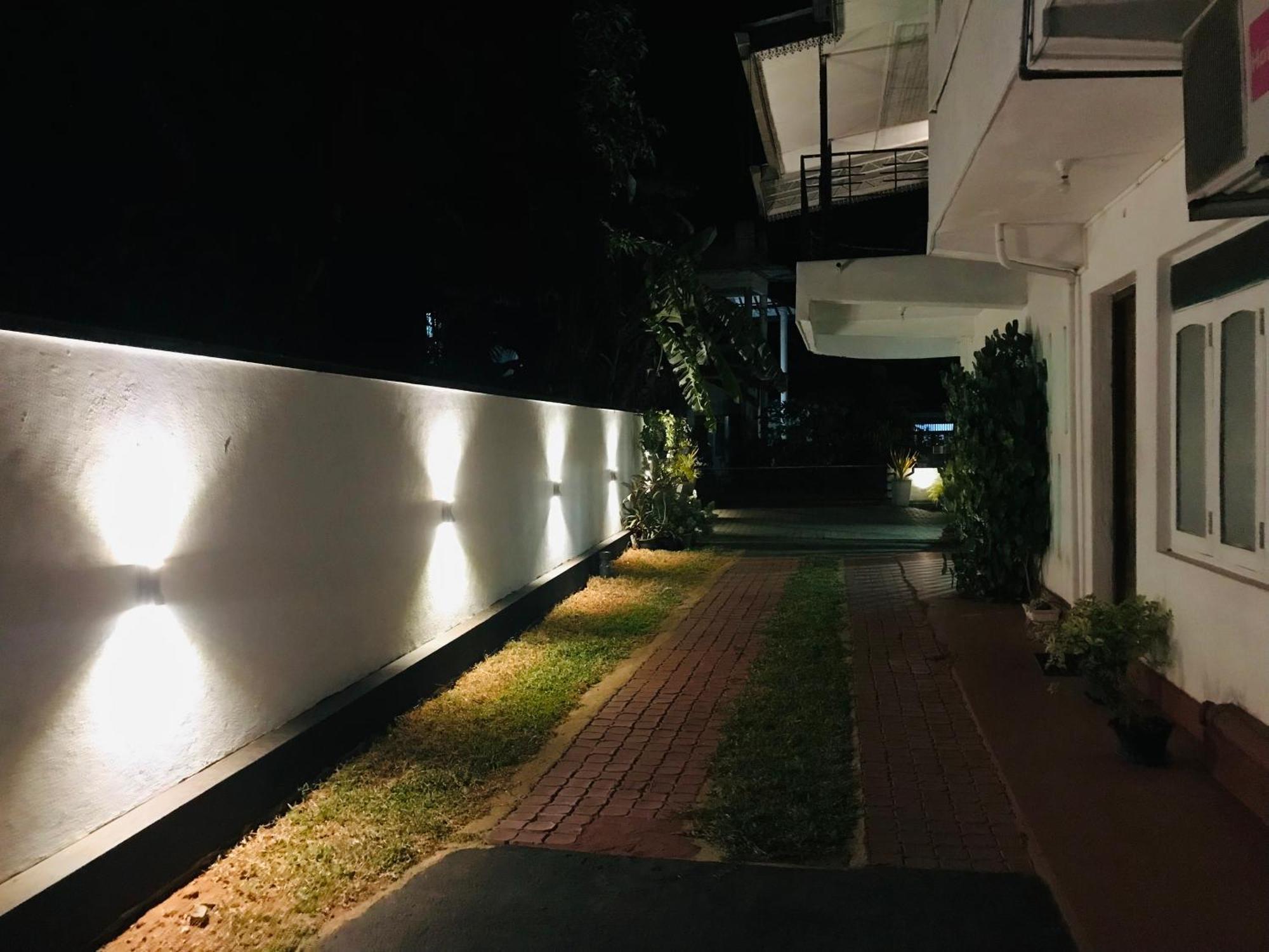 Pinidiya Resort Anuradhapura Eksteriør bilde