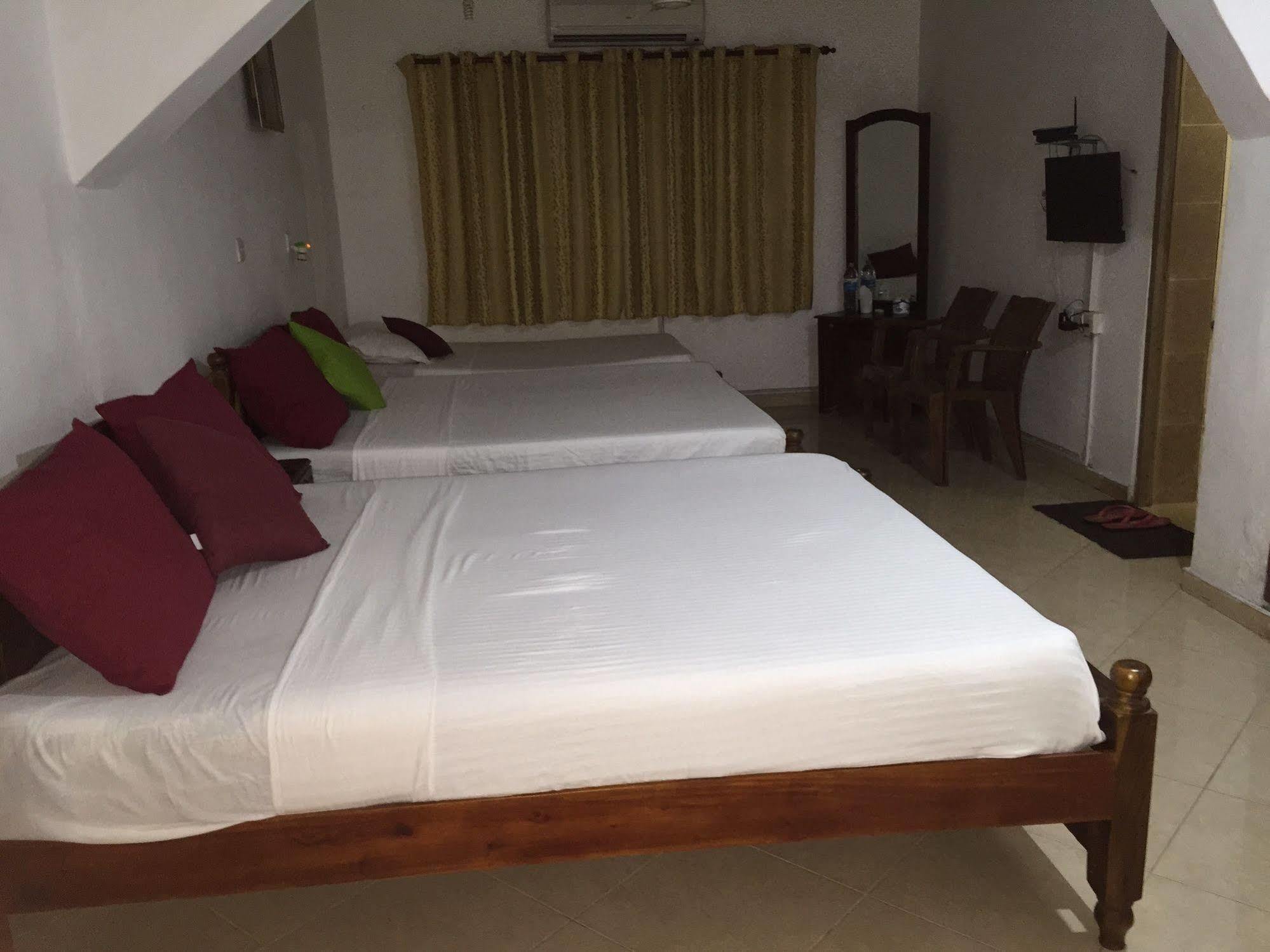 Pinidiya Resort Anuradhapura Eksteriør bilde